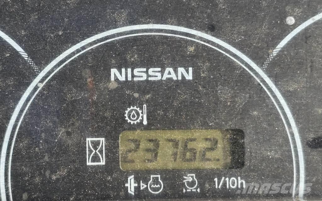 Nissan L01A15 Propan trucker