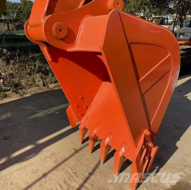 Hitachi ZX200 Beltegraver