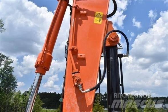 Hitachi ZX 135 Beltegraver