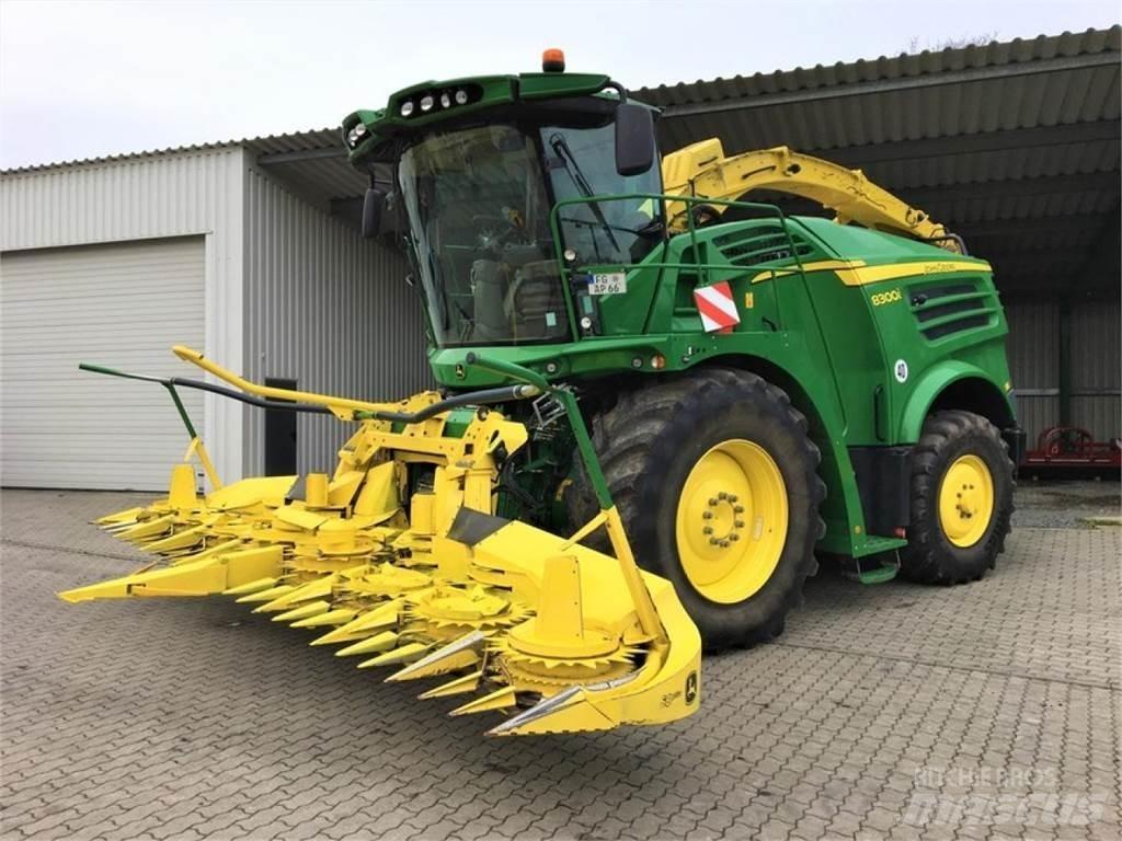 John Deere 8300i Selvdrevne fôrhøstere