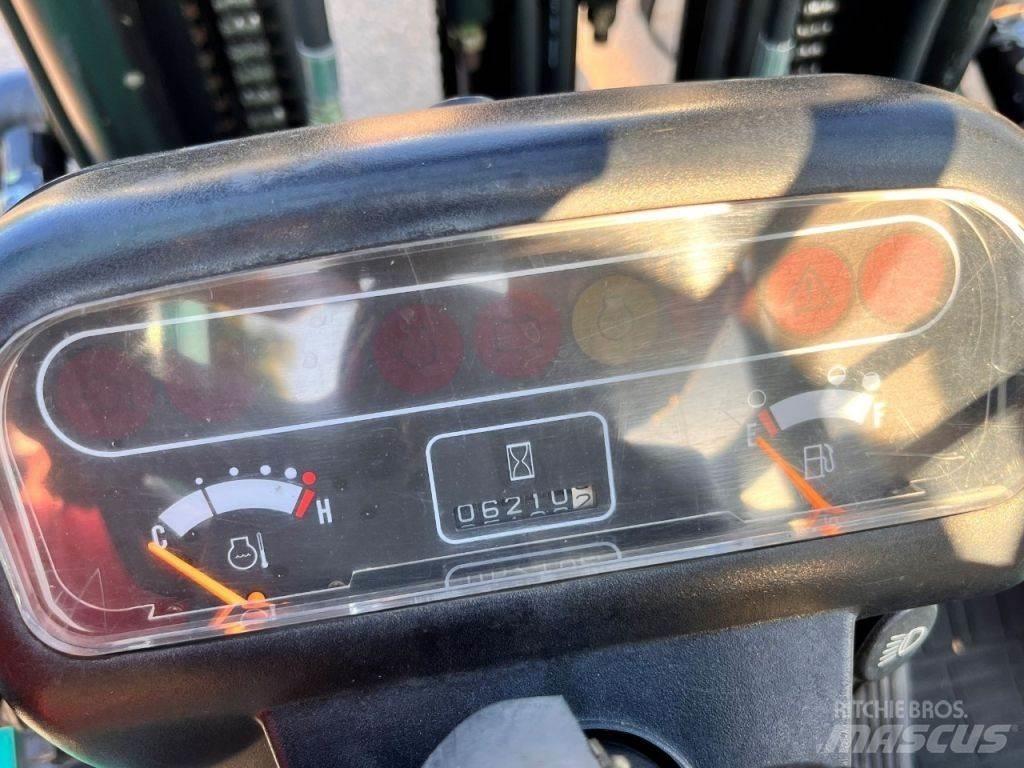 Mitsubishi FD25 Diesel Trucker