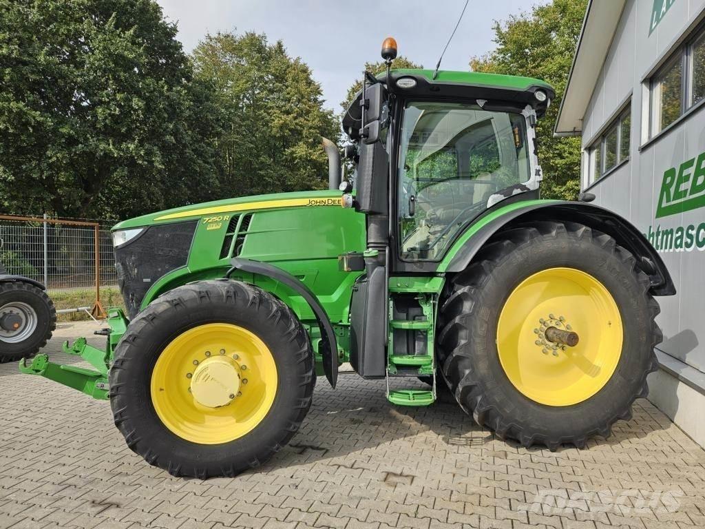 John Deere 7250R Traktorer