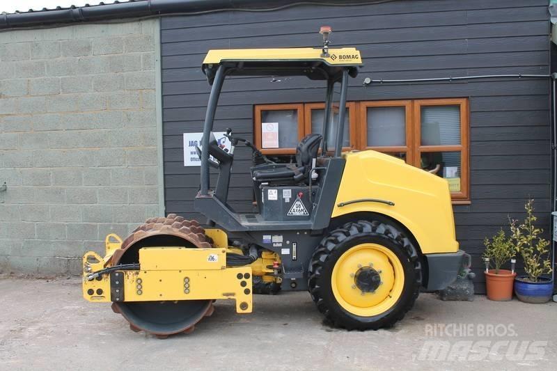 Bomag BW 124 P D H-5 Valsetog