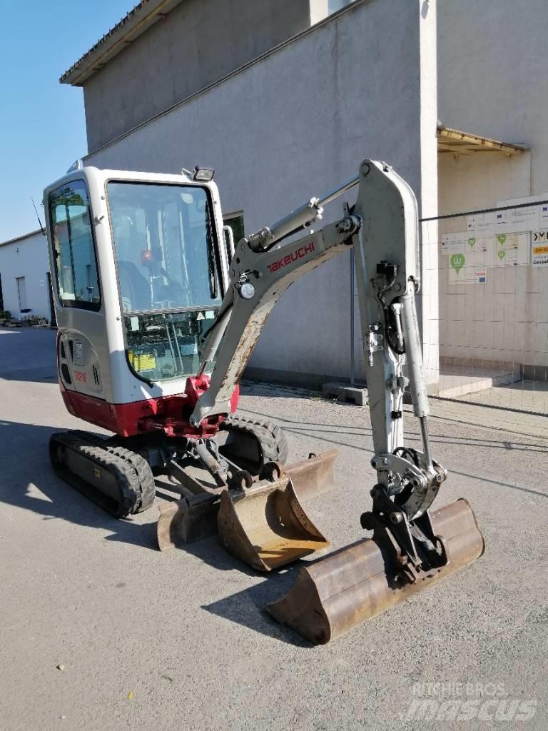 Takeuchi TB 216 Minigravere <7t