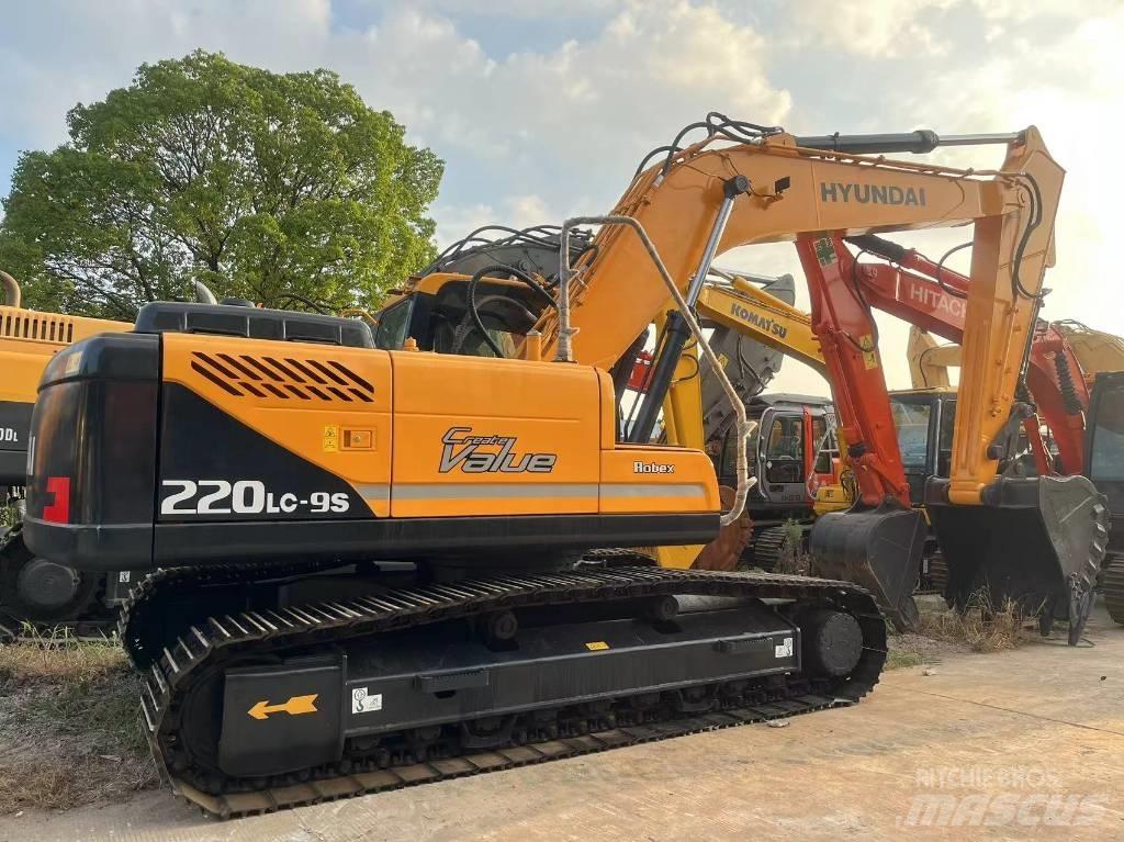 Hyundai R220LC-9S Beltegraver