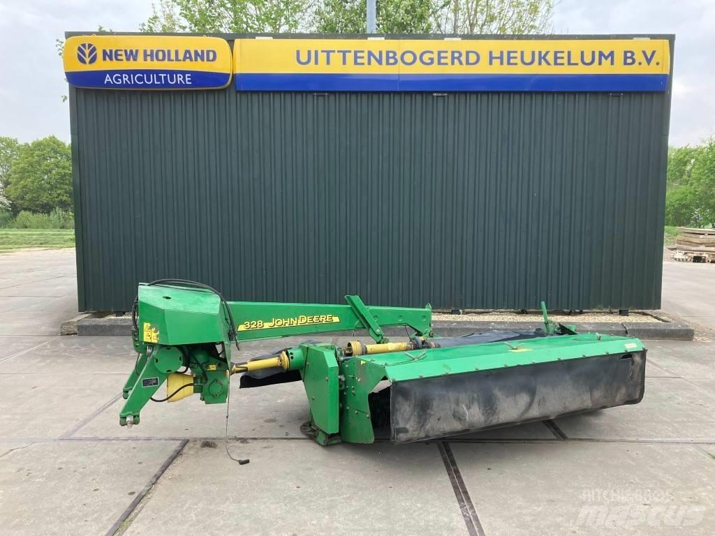 John Deere 328 Slåmaskiner