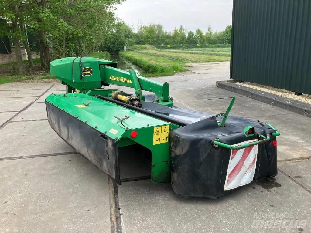 John Deere 328 Slåmaskiner