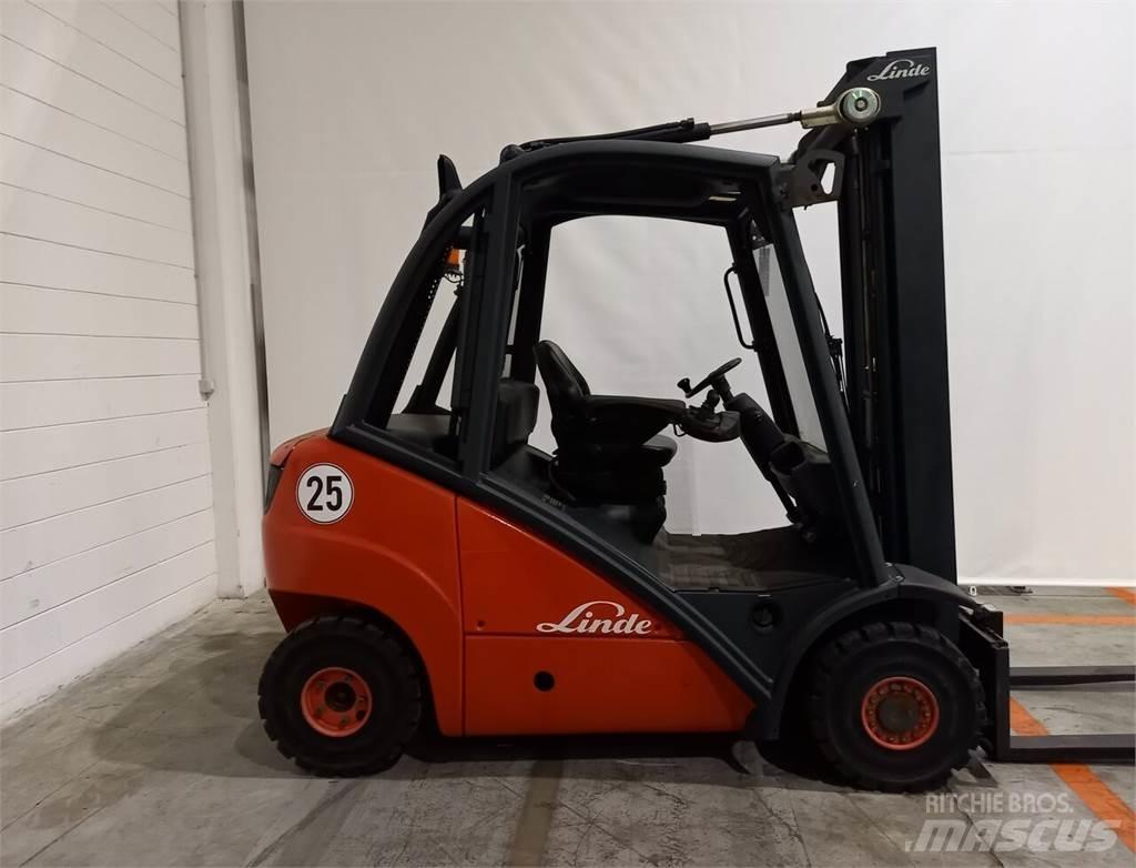 Linde H25D Diesel Trucker