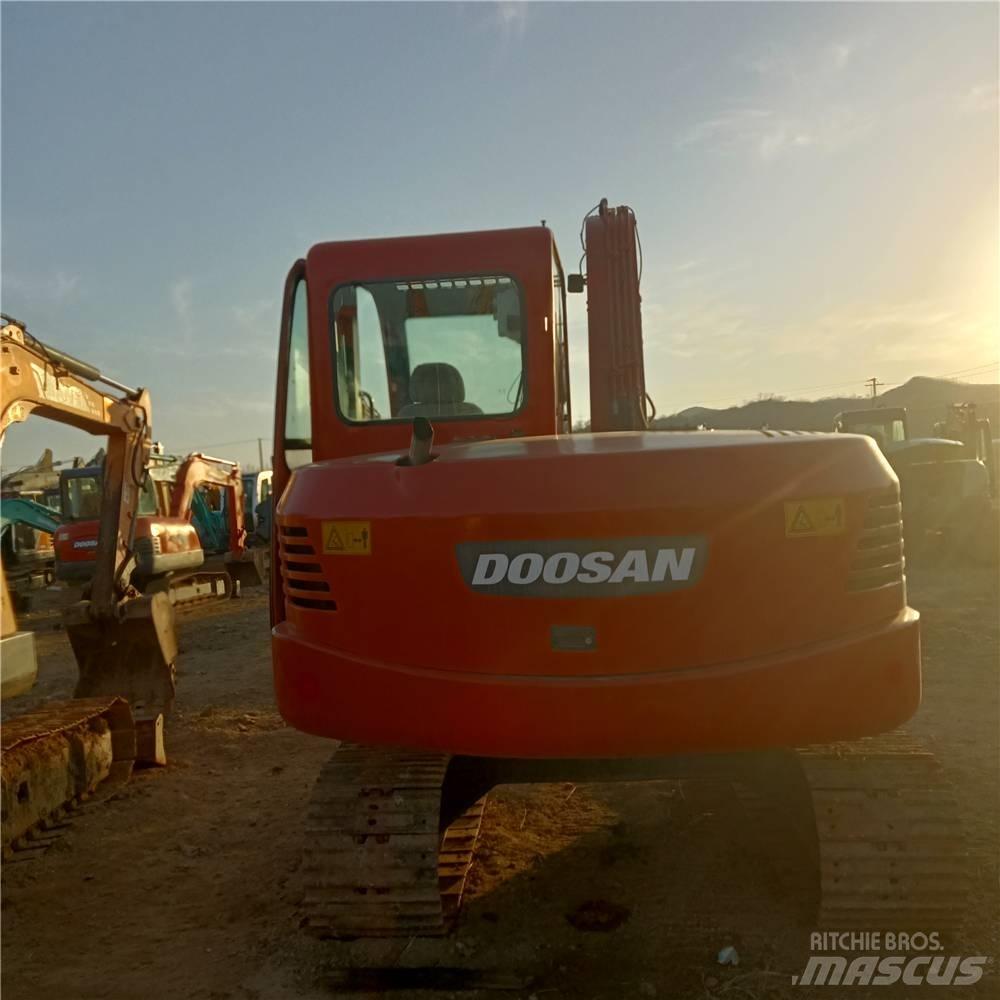 Doosan DH70 Beltegraver