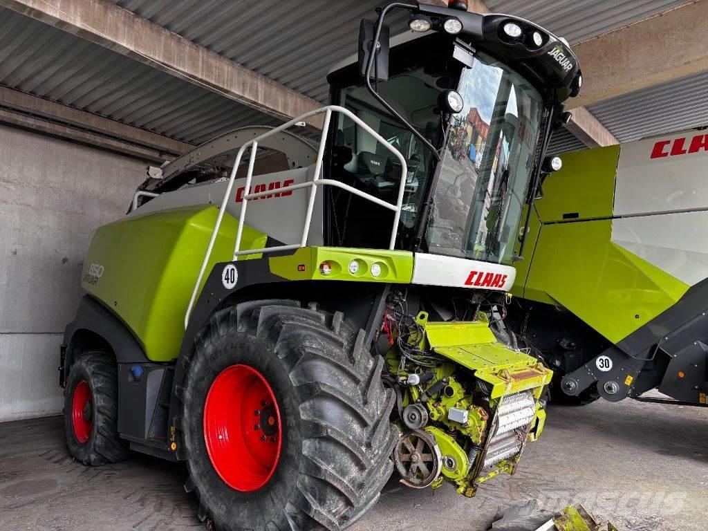 CLAAS Jaguar 850 Selvdrevne fôrhøstere