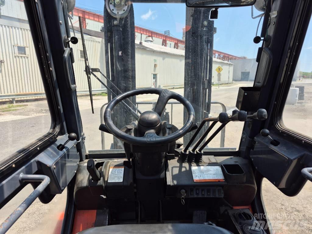 Toyota 7 FGU 25 Gaffeltrucker - Annet