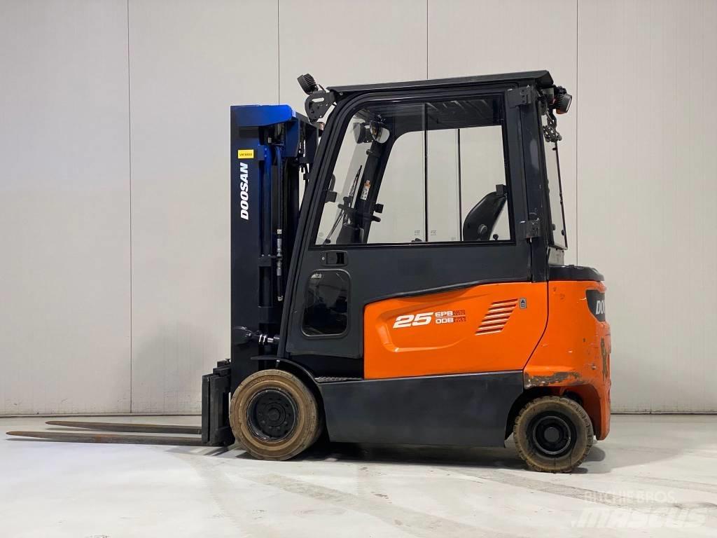 Doosan B25X-7 Elektriske trucker