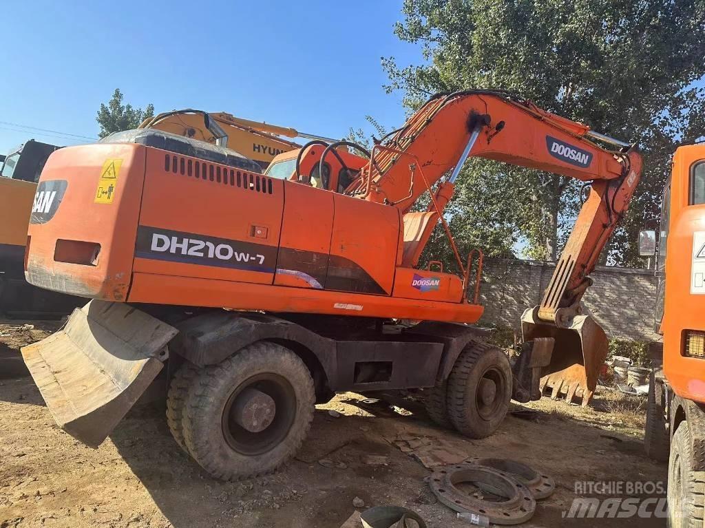 Doosan DH 210 W-7 Hjulgravere