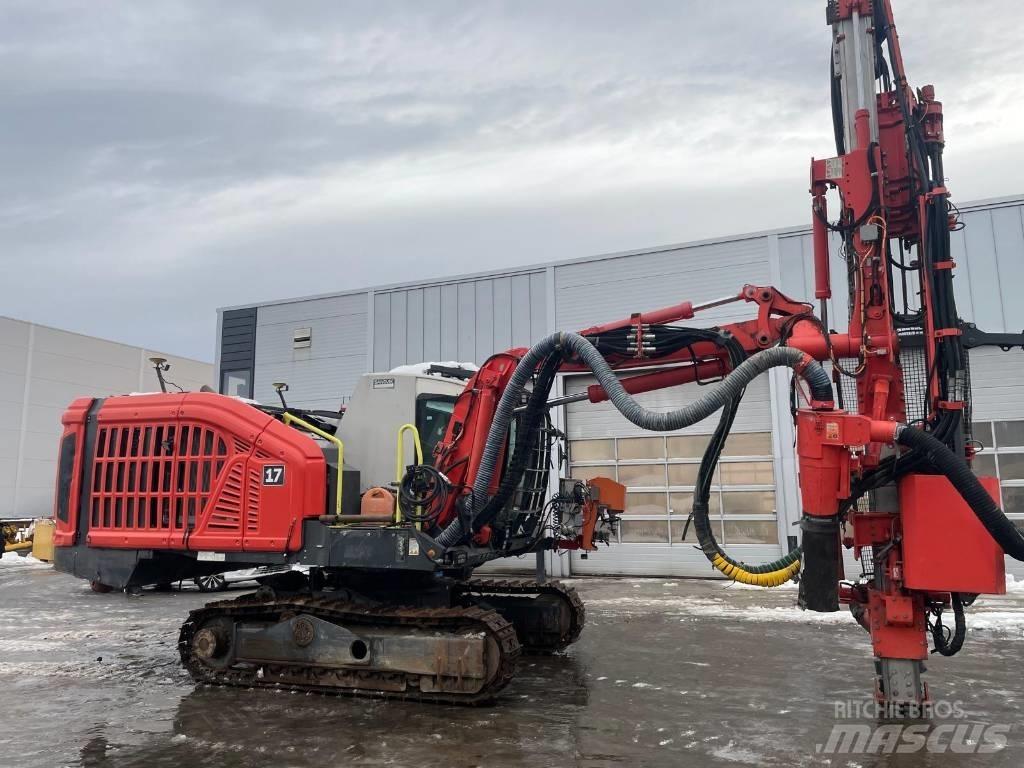 Sandvik DX800i Borerigger