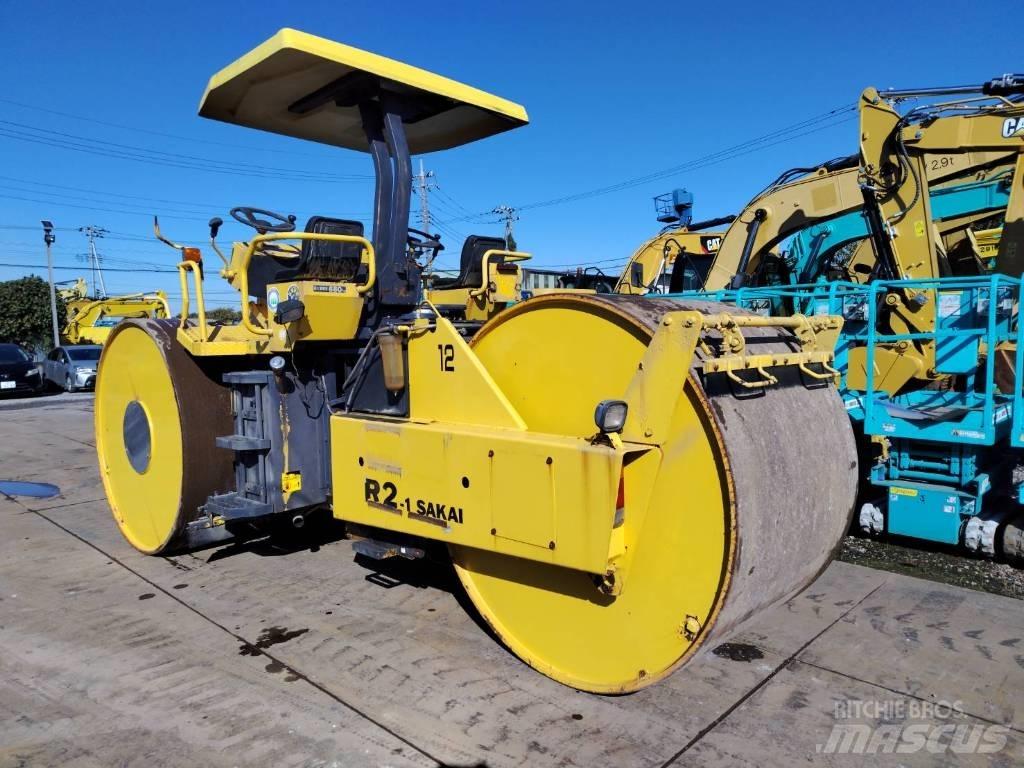 Sakai R 2-1 Tandem Valser