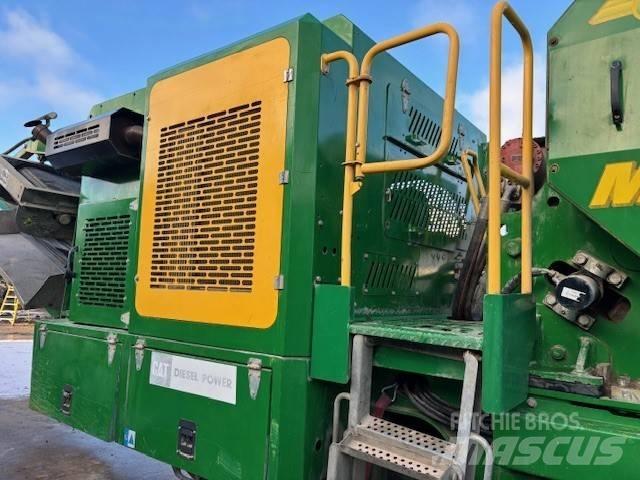 McCloskey J40 V2 Mobile knuseverk
