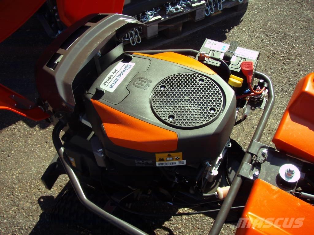 Husqvarna R 214 TC Sitteklippere