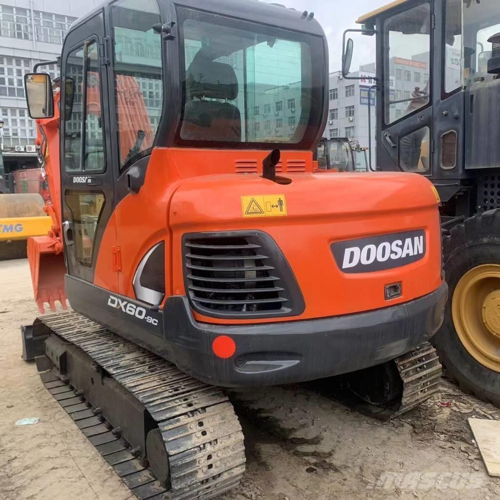 Doosan DX60 Midigravere 7 - 12t