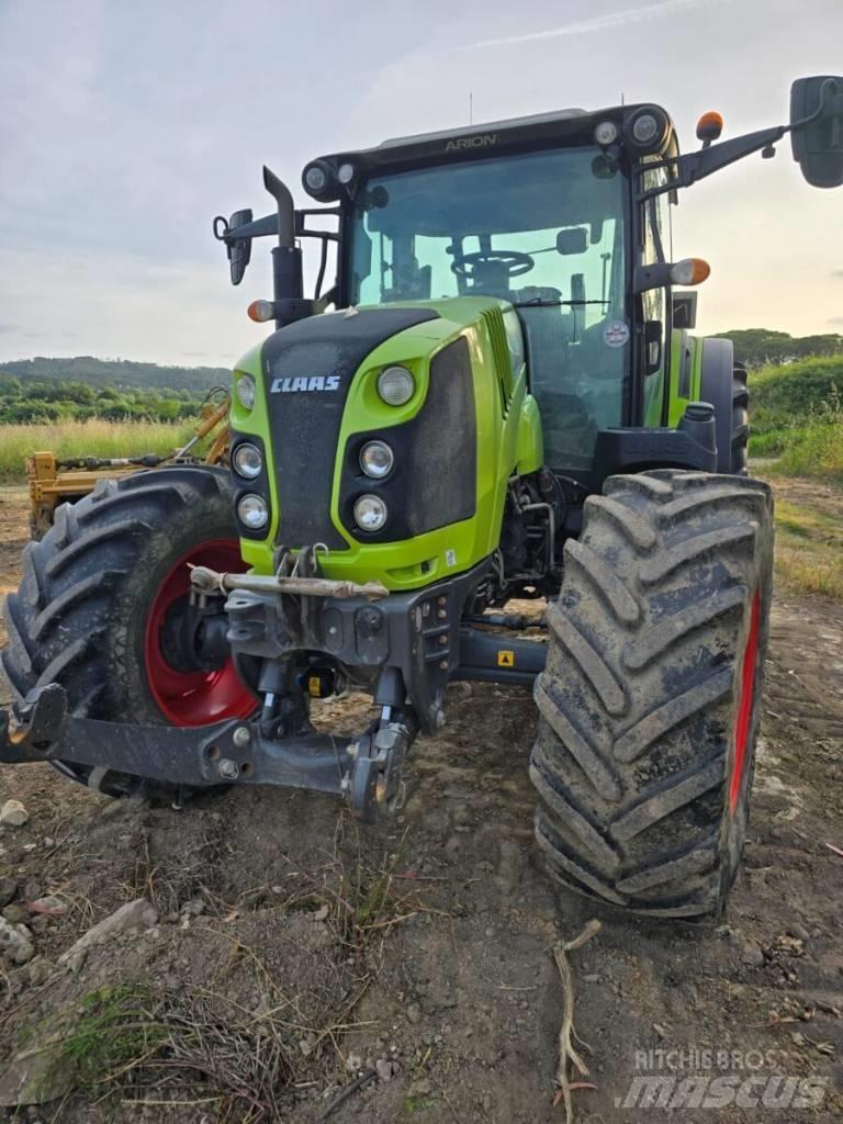 CLAAS Arion 460 Traktorer