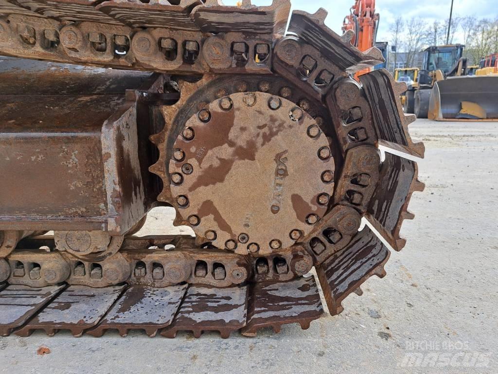 Volvo EC250ENL Beltegraver
