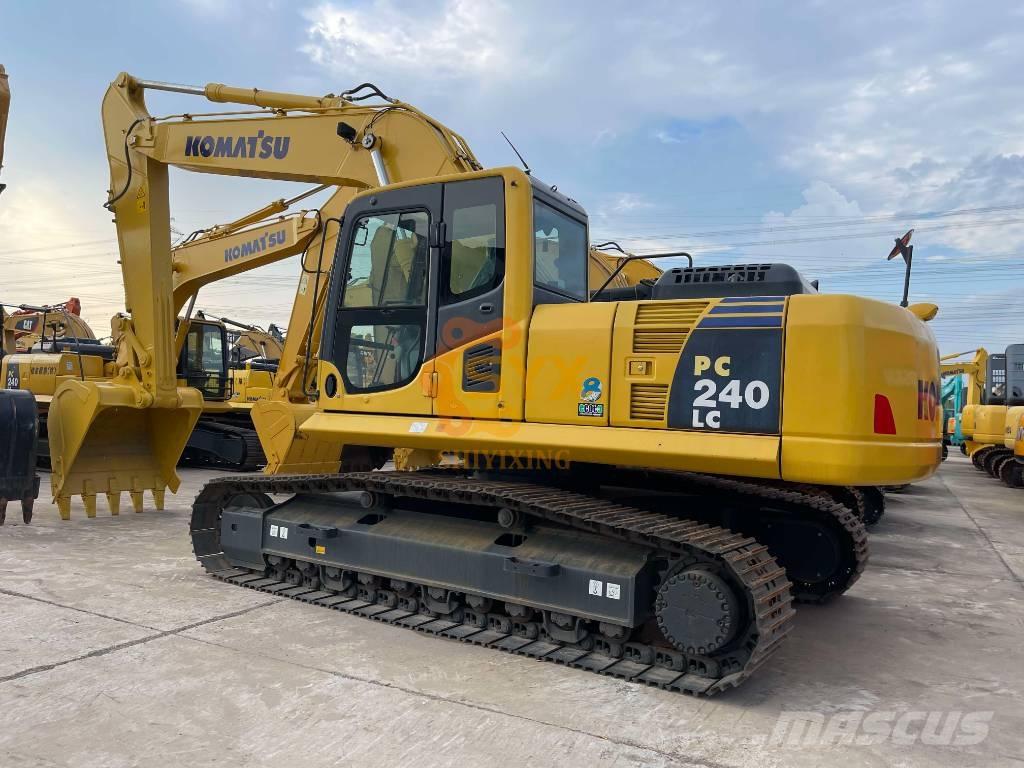Komatsu PC 240 Beltegraver
