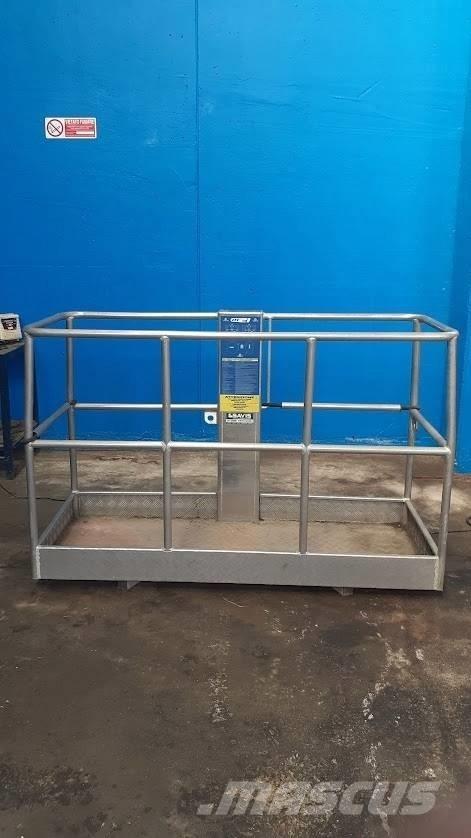 Cela DT 21 Bilmontert lift