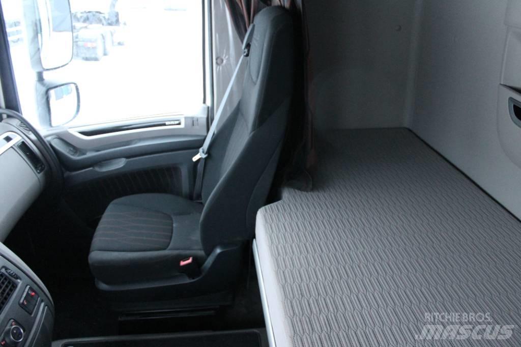 DAF XF530 6X4 FTT Trekkvogner