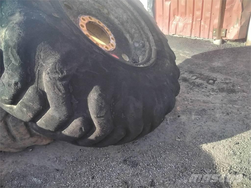 Nokian Els 17,5x25 Dekk, hjul og felger