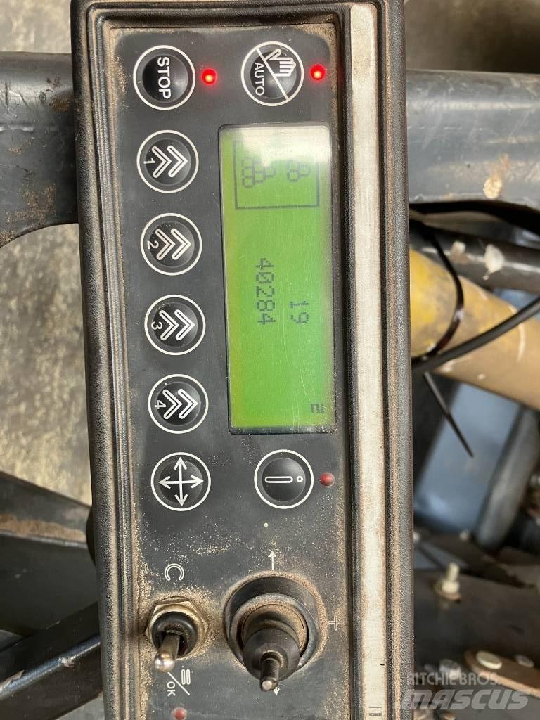 Vicon RF135 Balepack Rundballepresser