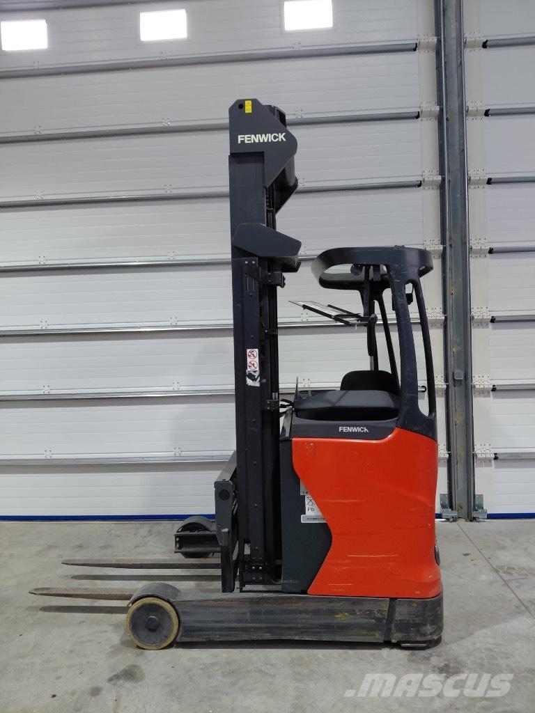 Linde R 14 Skyvemasttruck