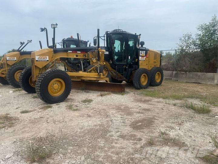 CAT 140 M 2 Veihøvler