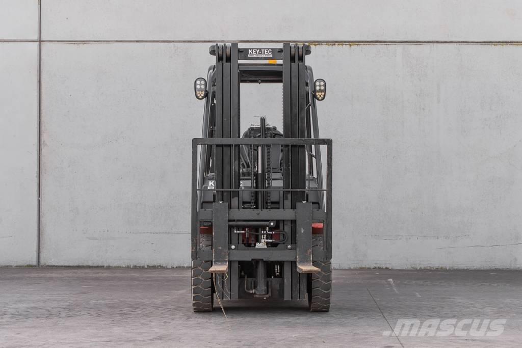 Manitou MI 25 D Diesel Trucker