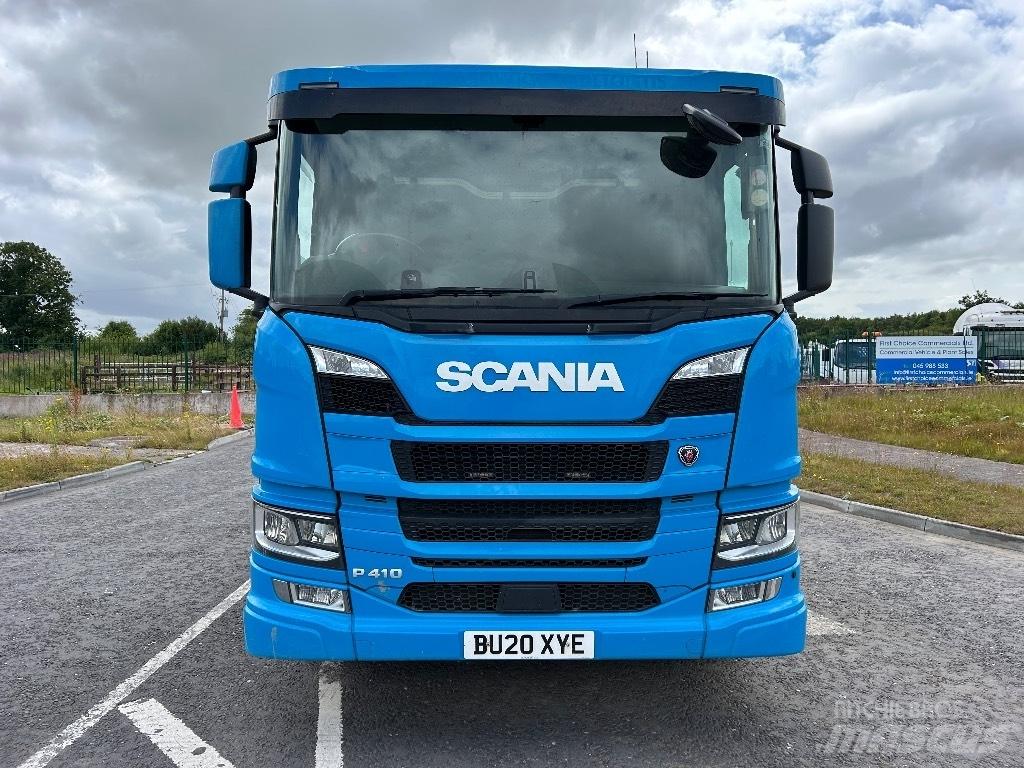 Scania P 410 Flatvogn med vinsj