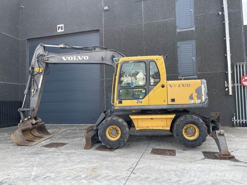 Volvo EW 140 B Hjulgravere