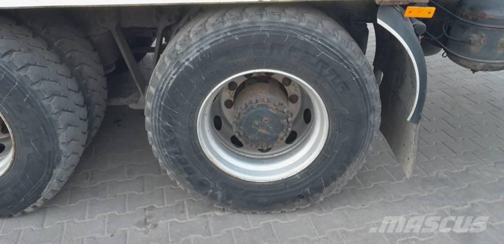 DAF 105 Kranbil