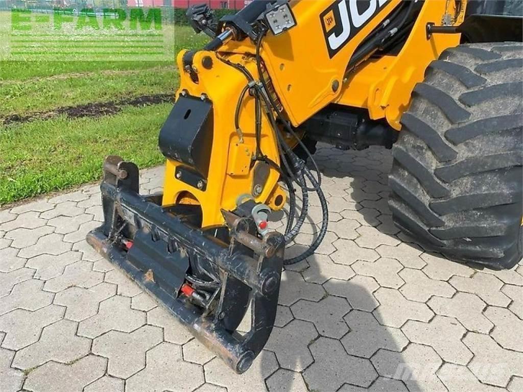 JCB tm 220 - 40 km/h Teleskoplastere for Landbruk