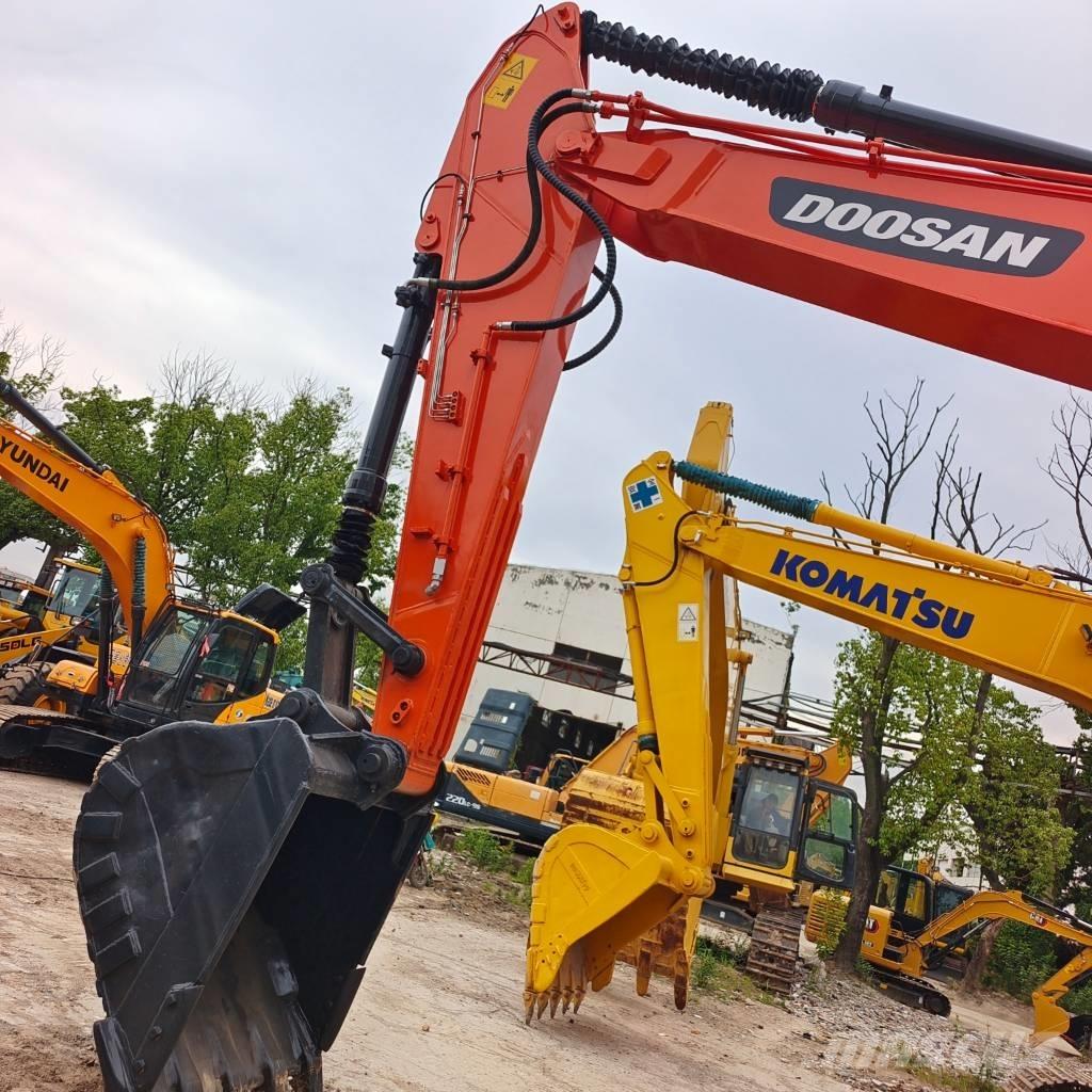 Doosan DX 225 LC Beltegraver