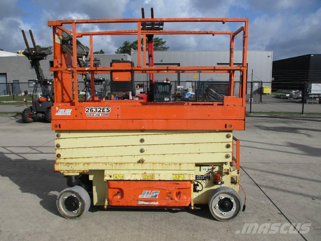 JLG 2632 ES  (081) Sakselifter