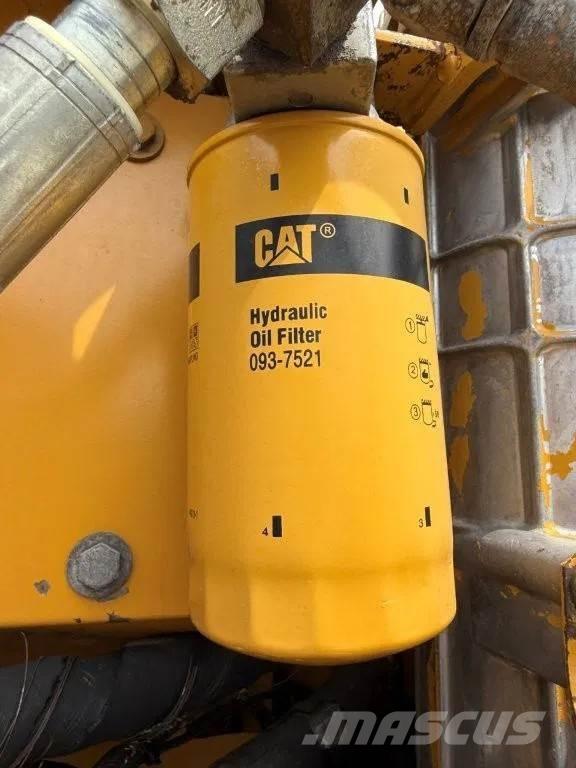 CAT 320CL Beltegraver