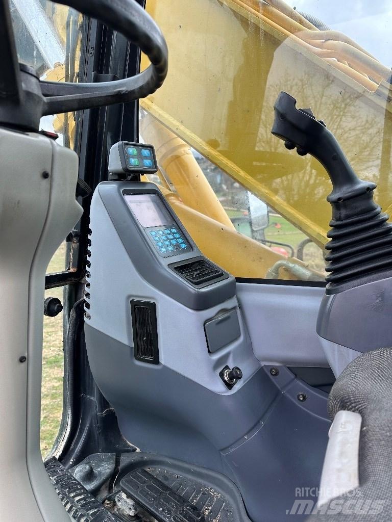 Komatsu PW 160-7E0 Hjulgravere