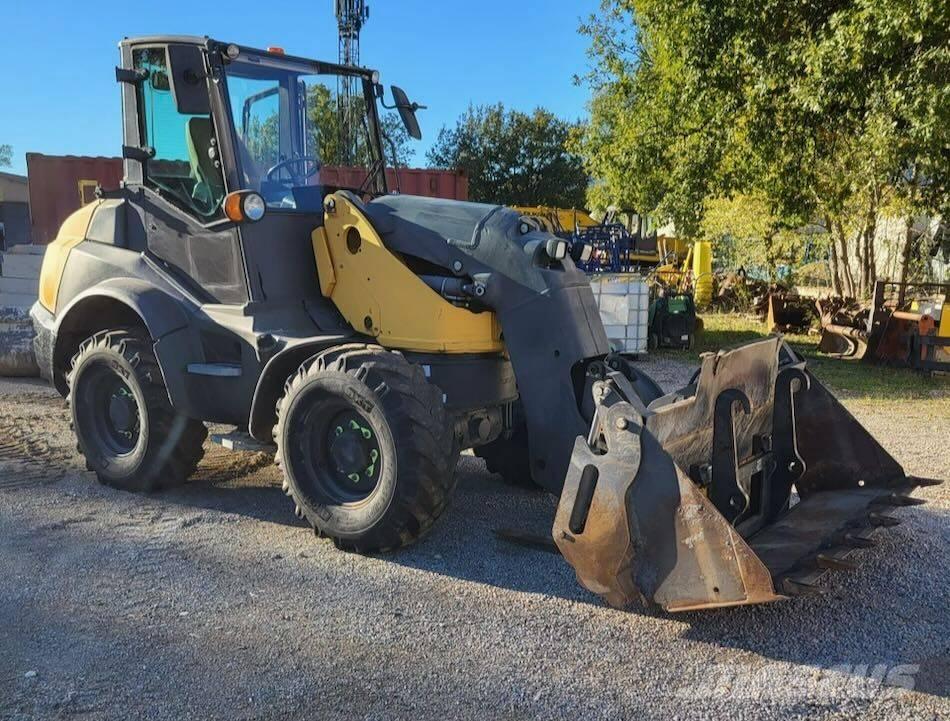 Mecalac AS 700 Hjullastere