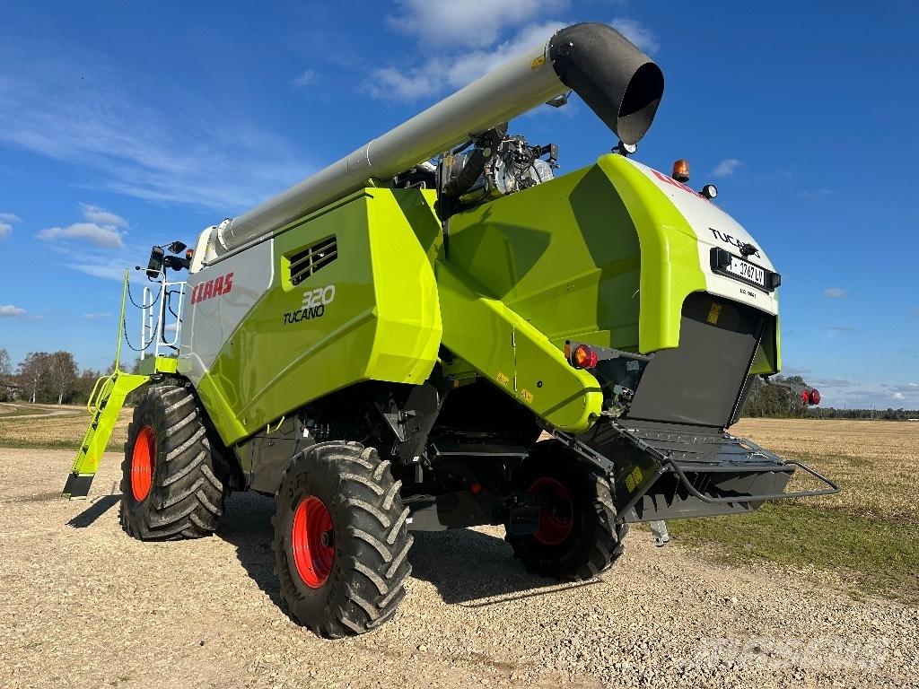 CLAAS Tucano 320 Skurtreskere