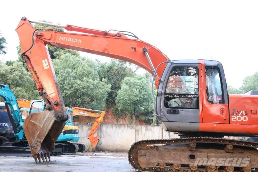 Hitachi ZX 200 LC-3 Beltegraver
