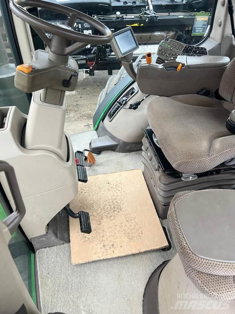 John Deere 8260R Traktorer