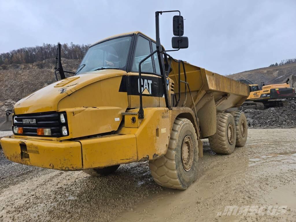 CAT 730 Rammestyrte Dumpere
