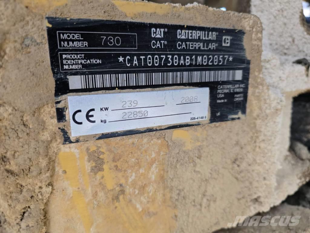 CAT 730 Rammestyrte Dumpere