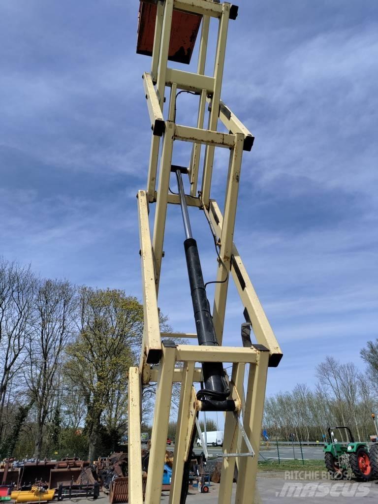 JLG 2646 E 3 Sakselifter