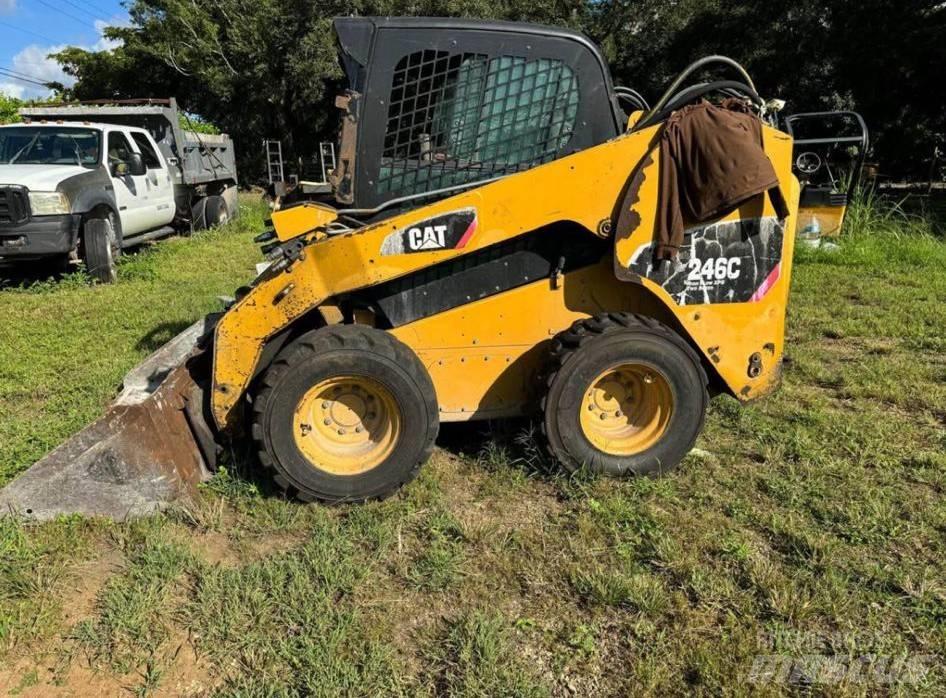 CAT 248C Kompaktlastere