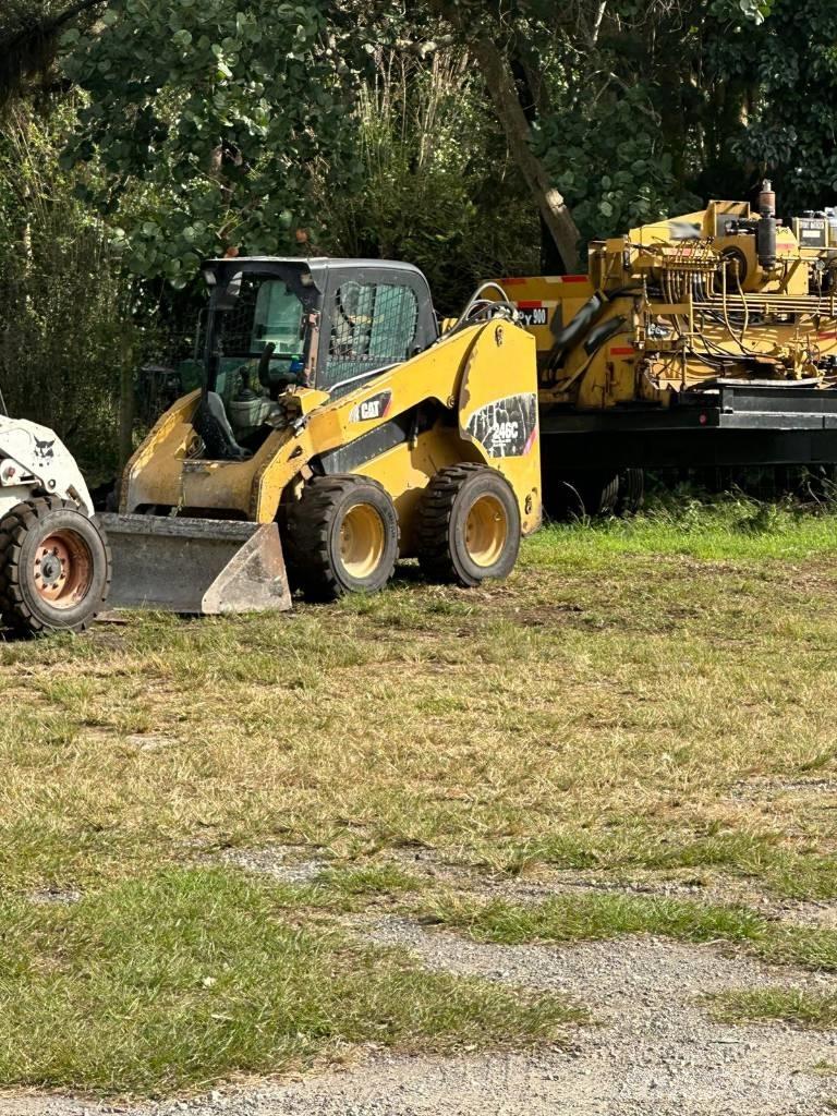 CAT 248C Kompaktlastere