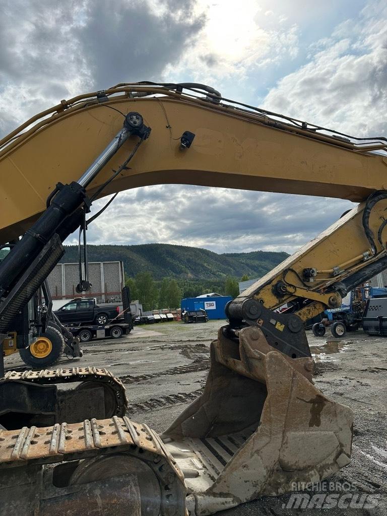 CAT 336 E Beltegraver